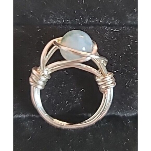 NEW Handmade Wire Wrapped Ring Silvertone Statement Blue Beaded  Size 4 - Picture 4 of 6